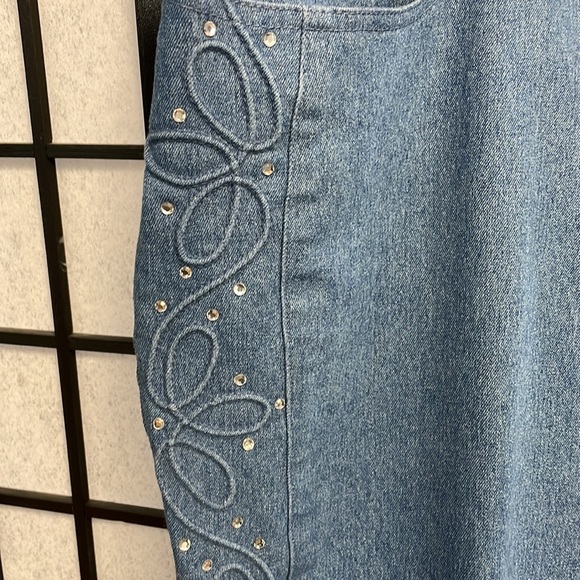 Vintage Dg2 by Diane Gilman, Light Wash, Crystal Studded Jeans. SZ 16 - Picture 8 of 9
